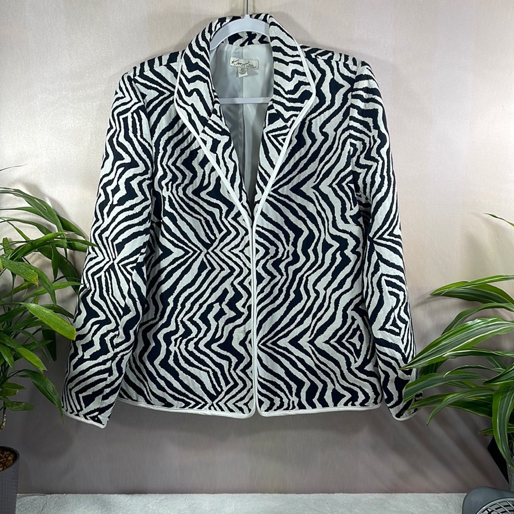 🦓🌱KIM ROGERS🌱🦓  Zebra Print Silk Lined Jacket